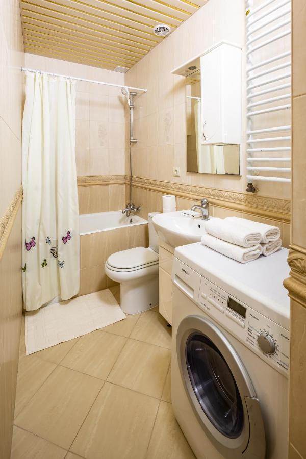 Avangard On Sholom Aleikhema St 7 Apart Apartment ลวีฟ ภายนอก รูปภาพ